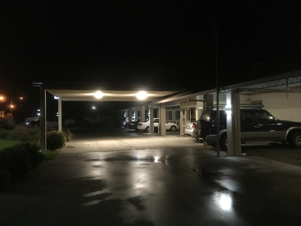 墨累河谷汽车旅馆 沃东加 外观 照片